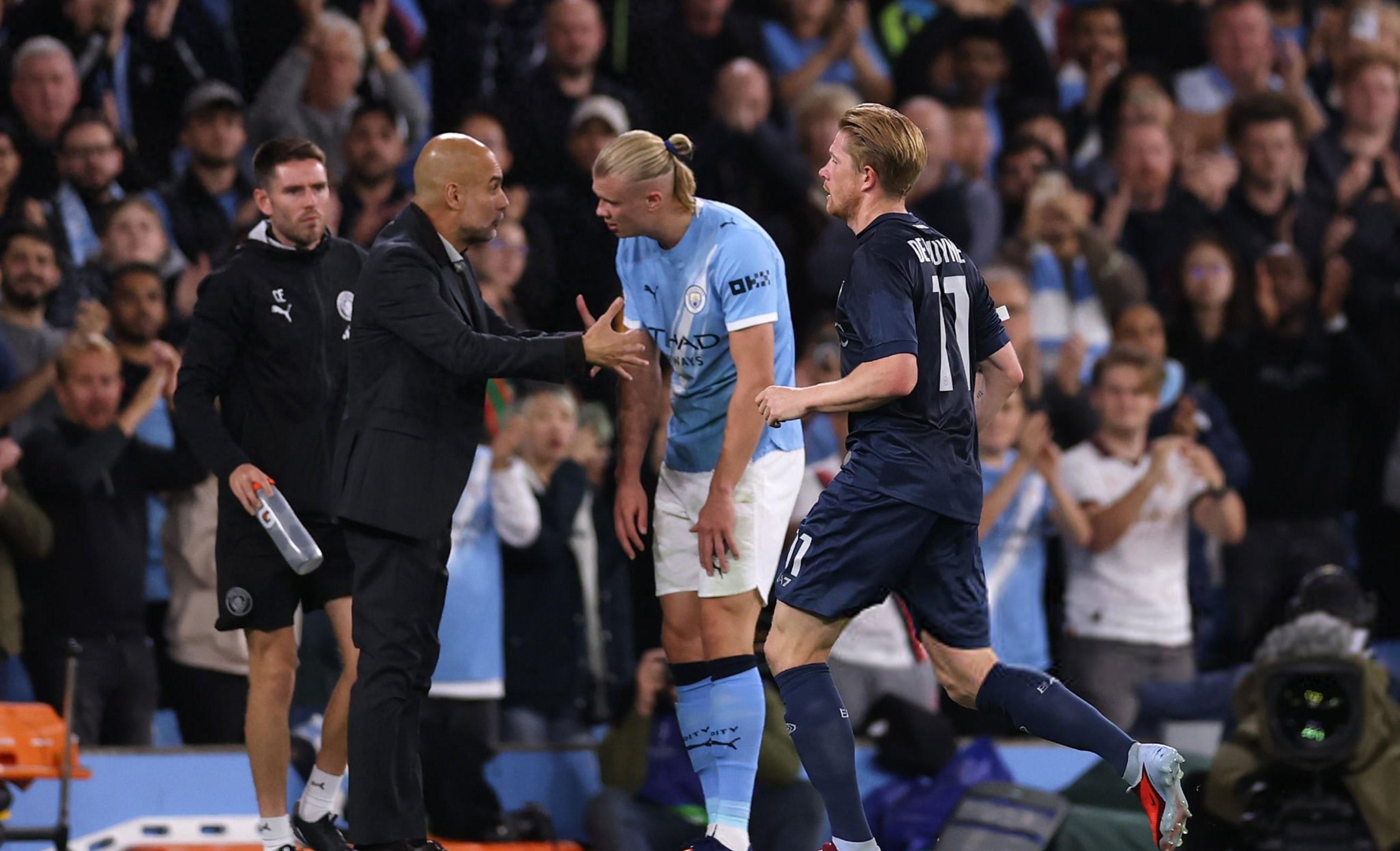 开云体育-曼城决赛险胜休斯顿火箭，保罗砍下12记关键球，全场沸腾(休斯顿火箭官方消息)